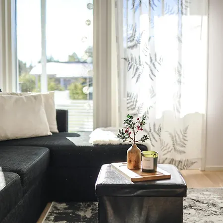 Daire Aurora By Booklapland