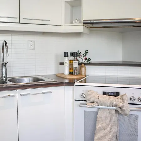 Daire Aurora By Booklapland