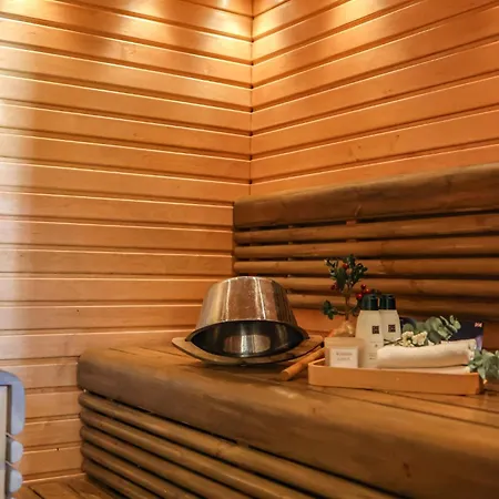 Aurora By Booklapland Rovaniemi